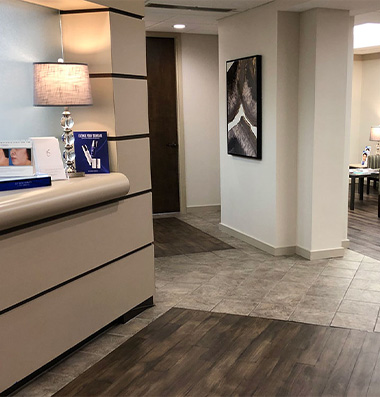Strock Plastic Surgery Office - Lobby Area